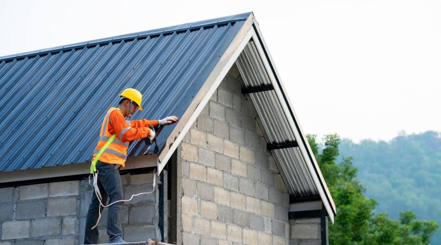 Professional New roof installation in Smithdale, MS